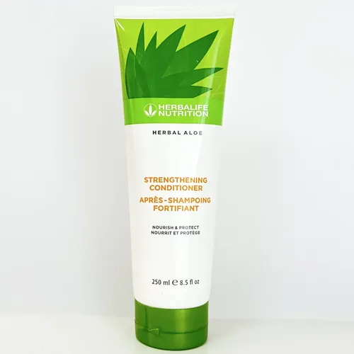 Balsam pentru întărirea părului Herbal Aloe Herbalife 250 ml